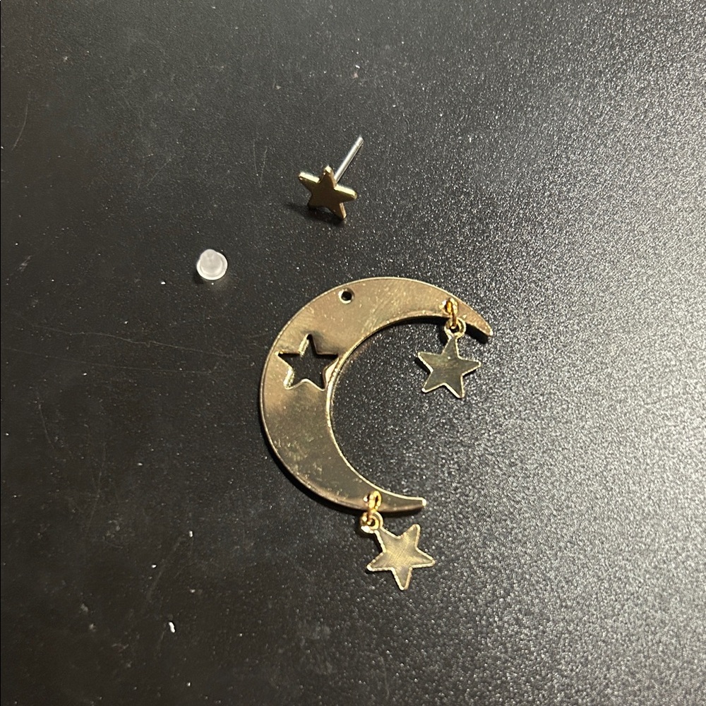 Gold Moon and Star Earrings - Picture 2 of 3